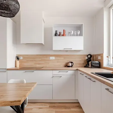 Face A Malo Avec Parking Prive Lejlighed *