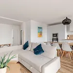 Apartment Face A Malo Avec Parking Prive *
