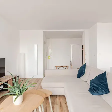 Face A Malo Avec Parking Prive Apartment