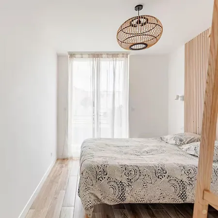 Apartment Face A Malo Avec Parking Prive